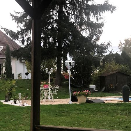 Un Petit Coin De Paradis Bressolles Kültér fotó