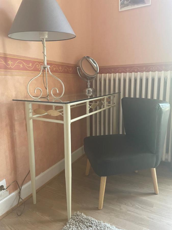 Un Petit Coin De Paradis Bressolles Kültér fotó